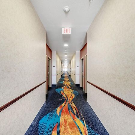 Clarion Inn & Suites Weatherford South Zewnętrze zdjęcie