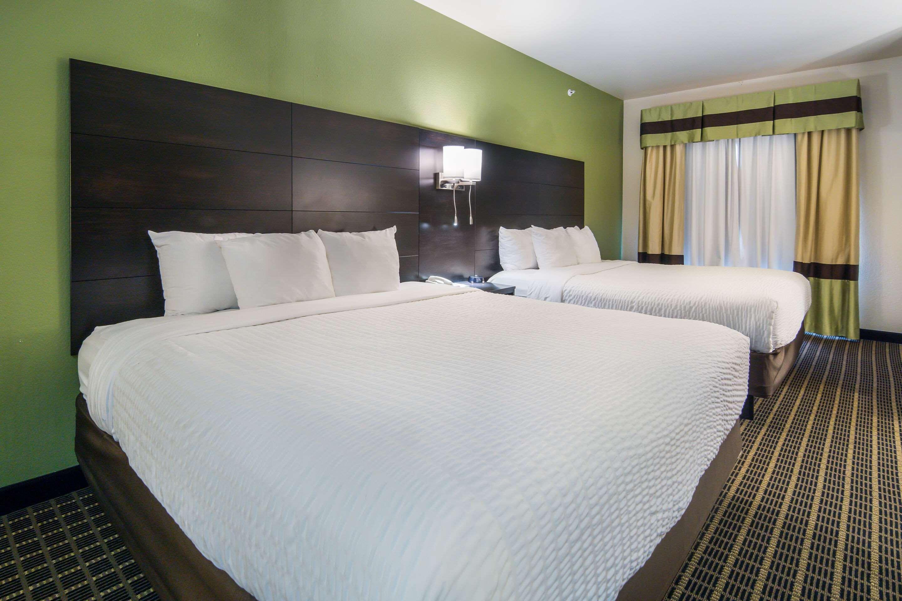 Clarion Inn & Suites Weatherford South Zewnętrze zdjęcie