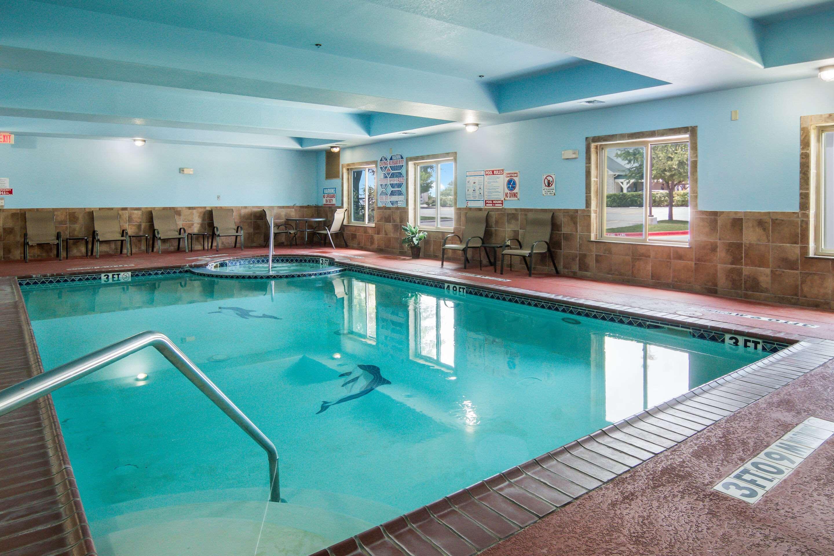 Clarion Inn & Suites Weatherford South Zewnętrze zdjęcie