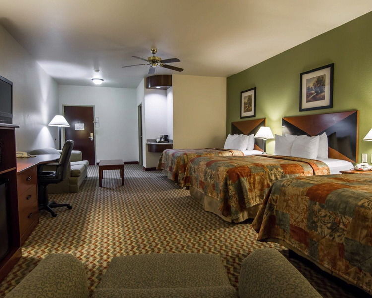 Clarion Inn & Suites Weatherford South Zewnętrze zdjęcie