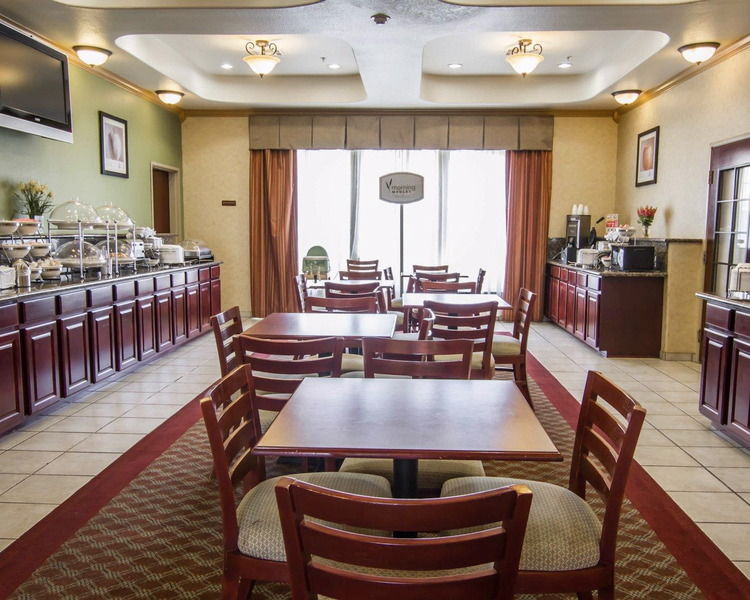 Clarion Inn & Suites Weatherford South Zewnętrze zdjęcie