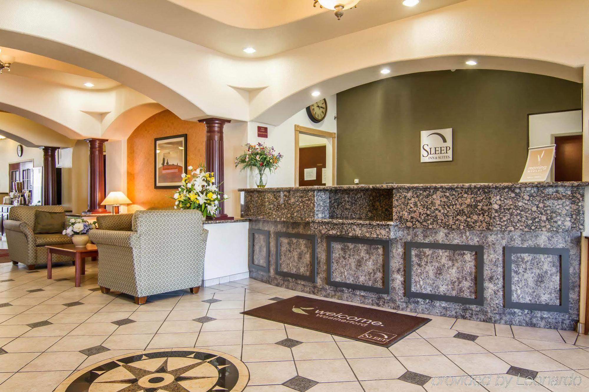 Clarion Inn & Suites Weatherford South Zewnętrze zdjęcie