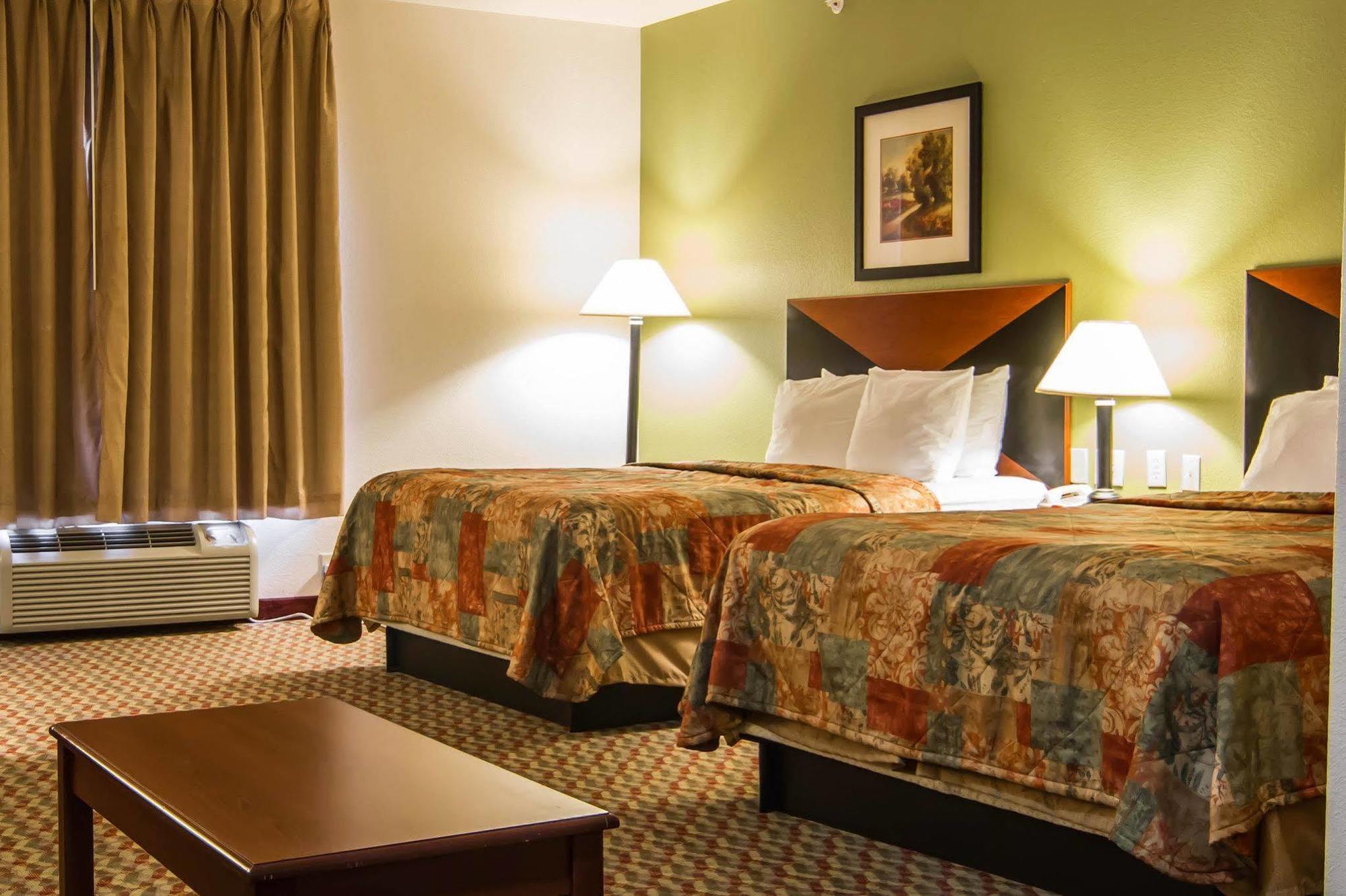 Clarion Inn & Suites Weatherford South Zewnętrze zdjęcie